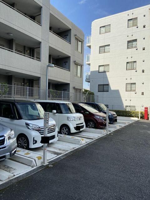 MISAWA HOMES Nagayama Parking Space for Rent in Tama, Tokyo - Thumbnail 4