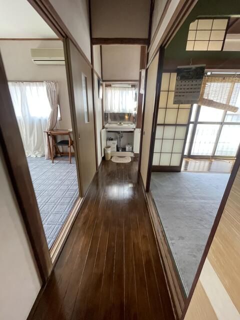 3K House for Rent in Katsushika, Tokyo - 77.15 sqm - Thumbnail 2