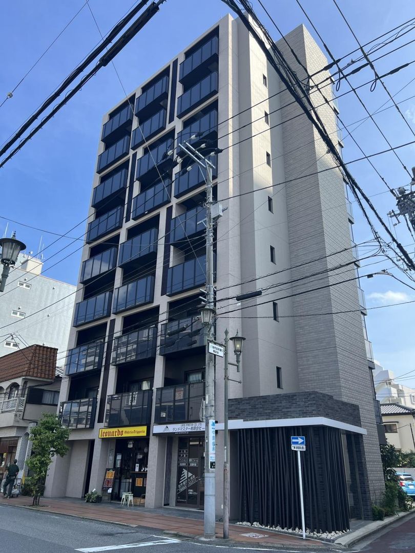 Modern 1K Apartment for Rent in Kashiwa, Chiba - 2021 Build - Thumbnail 2