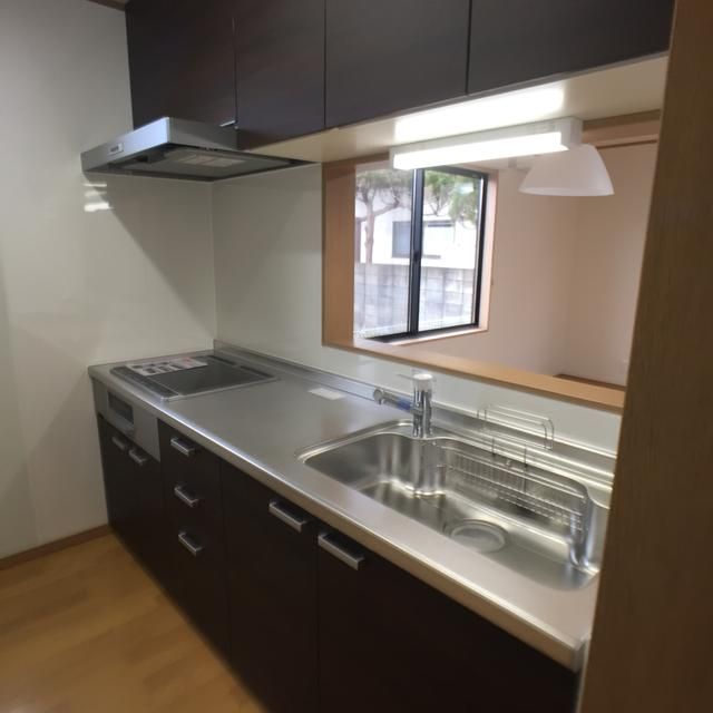 Modern 3LDK Rental House in Sendai's Sakuragaoka, Built 2018 - Thumbnail 4