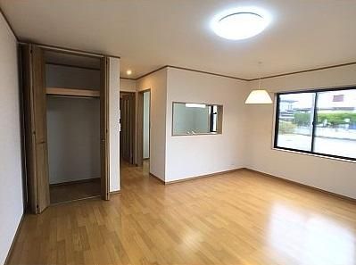 Modern 3LDK Rental House in Sendai's Sakuragaoka, Built 2018 - Thumbnail 3