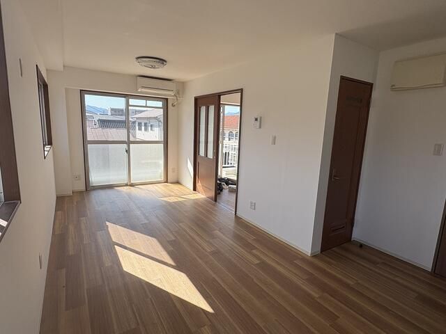 Renovated 1LDK Apartment for Rent in Kofu, Yamanashi - Thumbnail 2