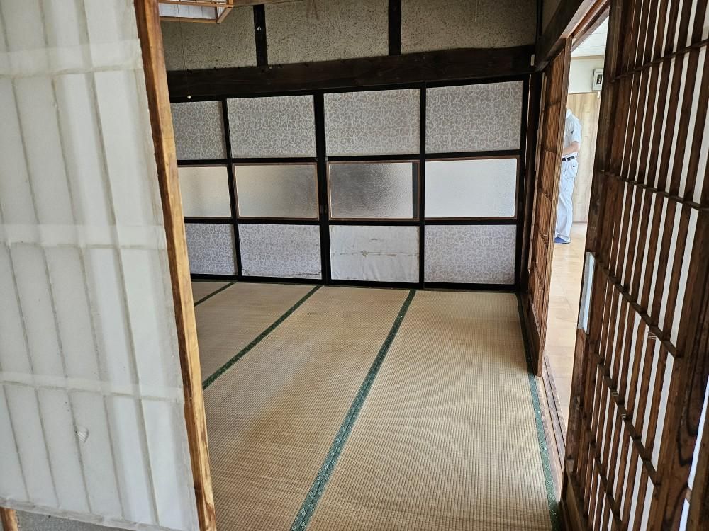 1965 Wooden House on 218 sqm Land in Chikuma, Nagano - Thumbnail 3