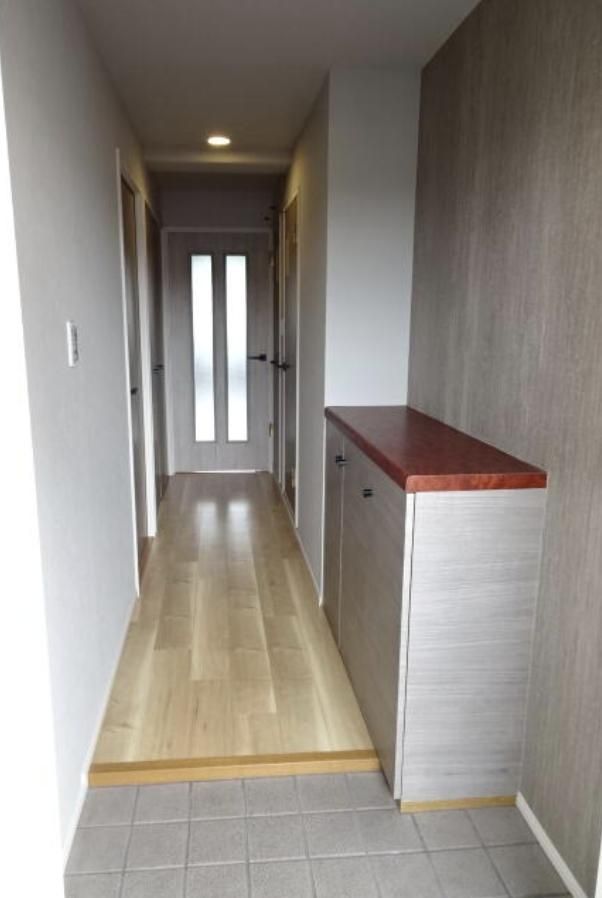Renovated 2LDK Apartment for Sale near Izumi Chuo Station, Sendai - Thumbnail 2