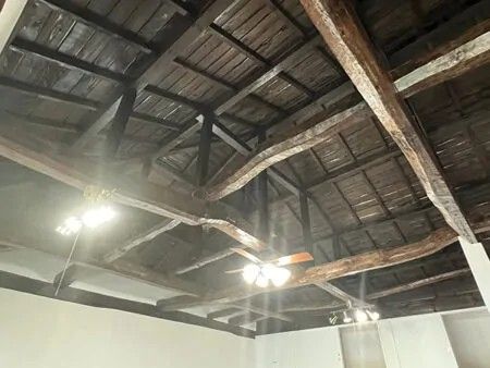 Renovated Futtsu Home with Sauna, Deck, Near Beach - Thumbnail 4