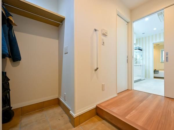 2020 Built 3LDK Detached House in Neyagawa, Osaka - Thumbnail 4