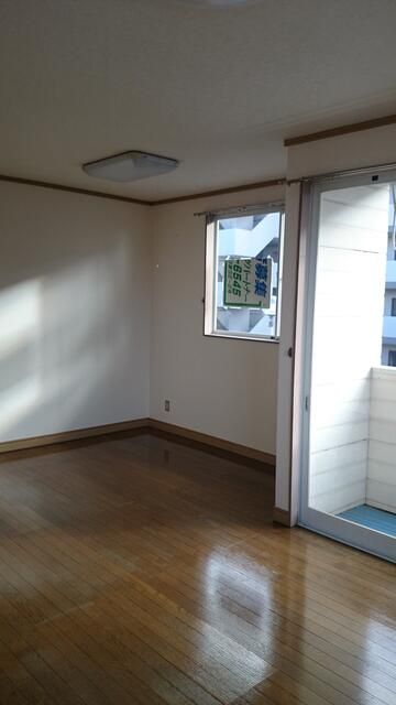 1LDK Apartment for Rent in Ishinomaki, Miyagi - Thumbnail 2