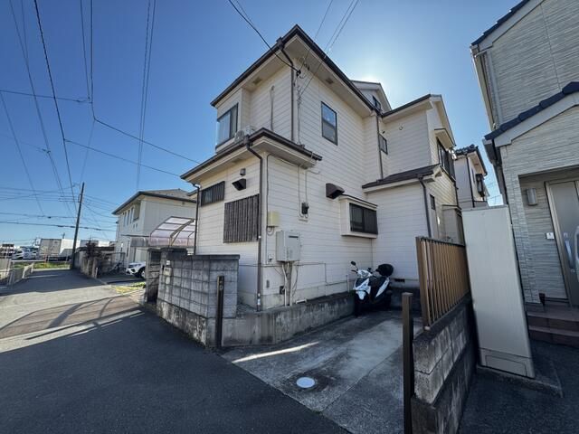 4LDK Used House for Sale in Nishi-ku, Saitama City - Thumbnail 2