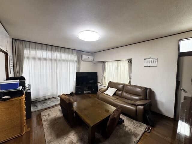 4LDK Used House for Sale in Nishi-ku, Saitama City - Thumbnail 3