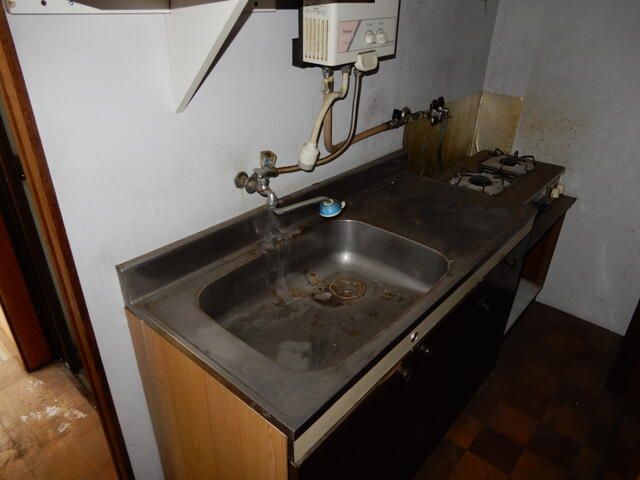 Kitakyushu Multi-Unit Investment House for Sale - 6 Units - Thumbnail 4