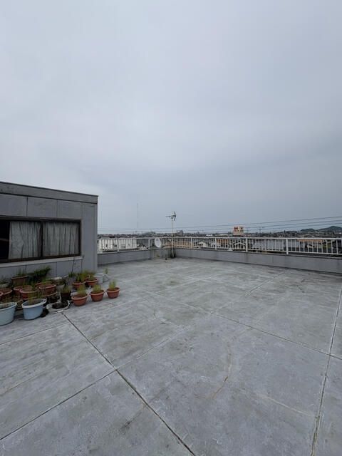 5LDK Steel-Frame House for Sale in Imabari, Ehime - Image 11