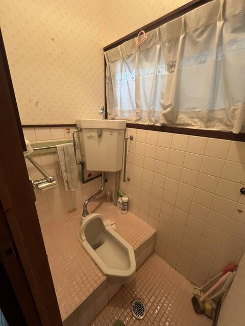 5LDK Steel-Frame House for Sale in Imabari, Ehime - Image 29