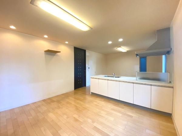 3SLDK Detached House for Sale in Tennoji, Osaka - Image 22