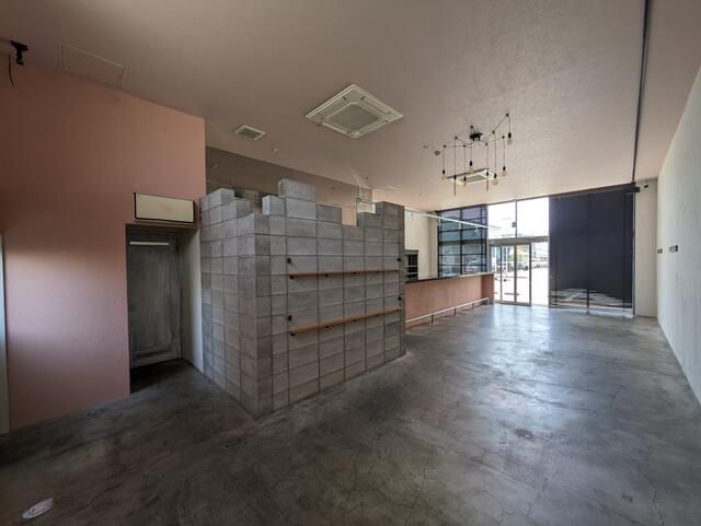 Turnkey Commercial Space for Lease in Kofu, Yamanashi - Thumbnail 2