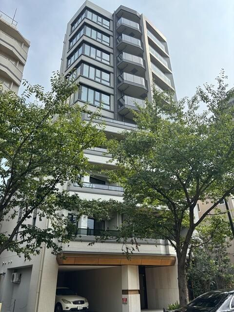 New 2LDK Apartment in Bunkyo, Tokyo - 2025 Build - Thumbnail 2