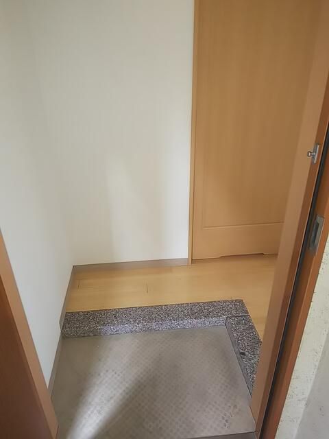 1LDK Apartment for Rent in Ota-ku, Tokyo – 38 sqm - Thumbnail 4