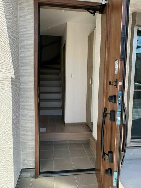 New 2LDK House for Rent in Ogikubo, Suginami, Tokyo - Thumbnail 2