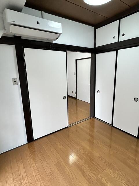 2K Apartment for Rent in Higashi-Nippori, Arakawa-ku, Tokyo - 32 sqm - Thumbnail 4