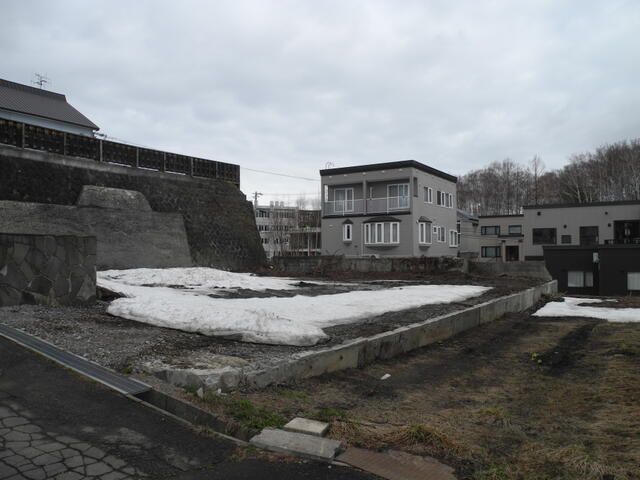 Land for Sale in Otaru, Hokkaido - 323.63 sqm - Thumbnail 3