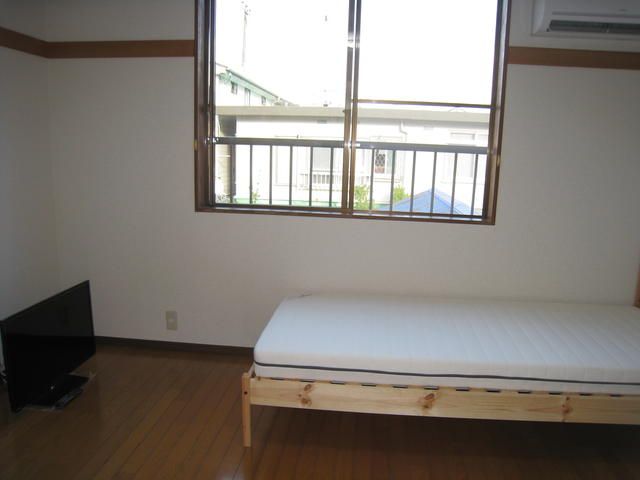 1K Apartment for Rent in Katsaura, Chiba - 22.05 sqm - Thumbnail 3
