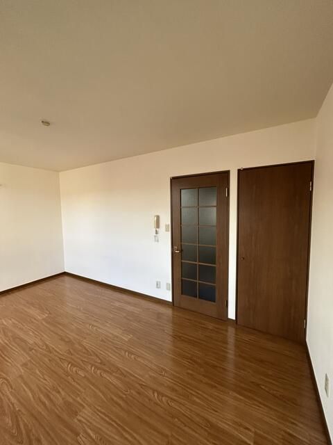 1K Apartment for Rent Near Hiratsuka Station, Kanagawa - Thumbnail 4
