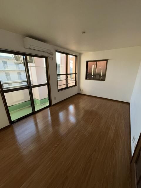 1K Apartment for Rent Near Hiratsuka Station, Kanagawa - Thumbnail 2