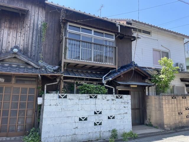 1961 4K House for Sale in Sanyo, Kitakyushu, Fukuoka - Image 1