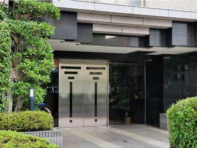 2LDK Apartment for Sale in Naka Ward, Yokohama - Thumbnail 2