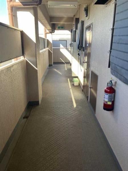 12-Unit Apartment Building for Sale in Chofu, Tokyo - Thumbnail 2