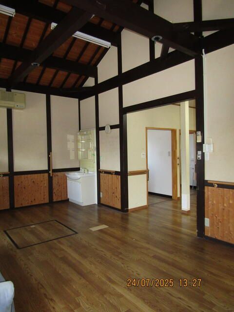 3SLDK Detached House for Sale in Higashiomi, Shiga - Main Image