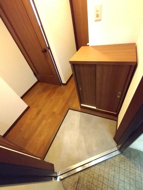2K Apartment for Rent in Higashimurayama, Tokyo - Thumbnail 2