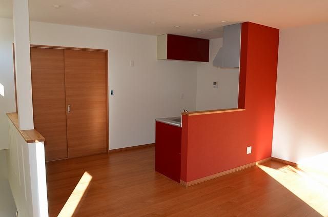 3LDK Terrace House for Rent in Kita Ward, Sapporo, Hokkaido - Thumbnail 4