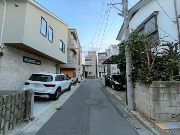 Land for Sale in Nakano, Tokyo - 104.36 sqm Plot - Thumbnail 4