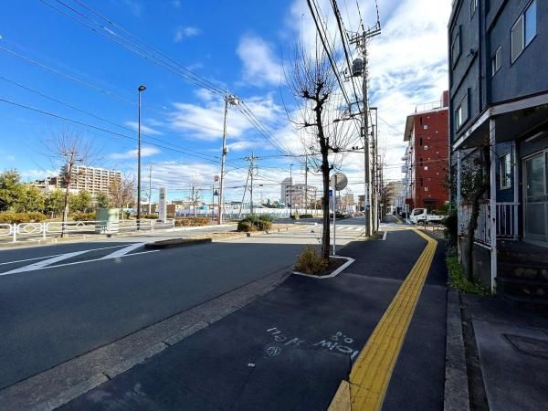 92.71 sqm Corner Land Plot for Sale in Tachikawa, Tokyo - Thumbnail 3