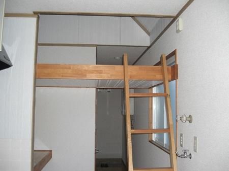 1R Apartment for Rent in Akita City, Akita Prefecture - Thumbnail 3