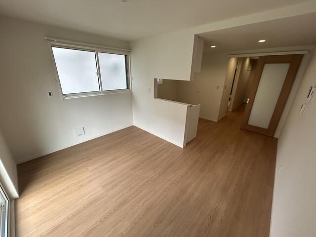 Newly Built 2LDK Terrace House for Rent in Tama-ku, Kawasaki - Thumbnail 3