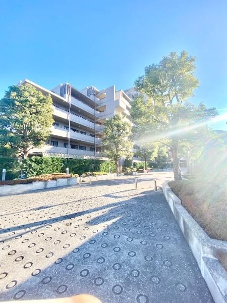 3LDK Apartment for Sale in Ota Ward, Tokyo - Tamagawa Park Square - Thumbnail 2