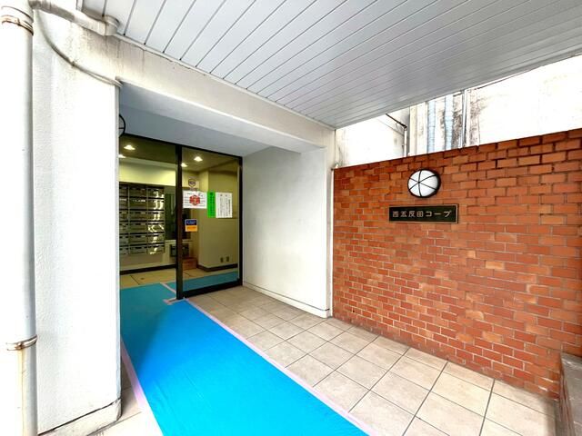 Renovated 1DK Apartment for Sale Near Gotanda Station, Tokyo - Thumbnail 3