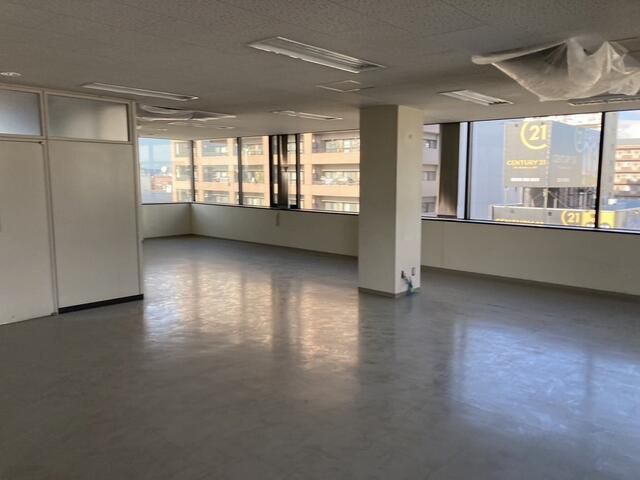 360sqm Commercial Space for Rent in Mito, Ibaraki - Thumbnail 2