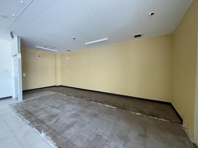 Commercial Space for Rent in Nanyo City, Yamagata - 188.59 sqm - Thumbnail 4