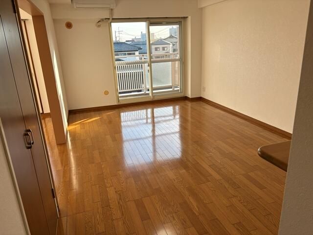 Grand Heights Futaba 2LDK Apartment for Sale in Utsunomiya - Thumbnail 3