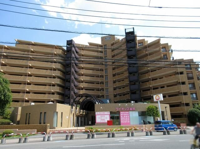 3LDK Apartment for Sale in Saitama City, Saitama - Thumbnail 4