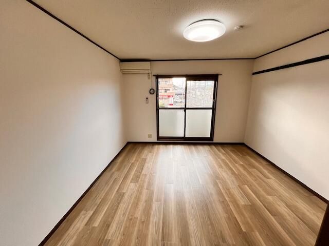 1K Apartment for Rent in Sendai's Aoba Ward near Rikuzen-Ochiai Station - Thumbnail 2