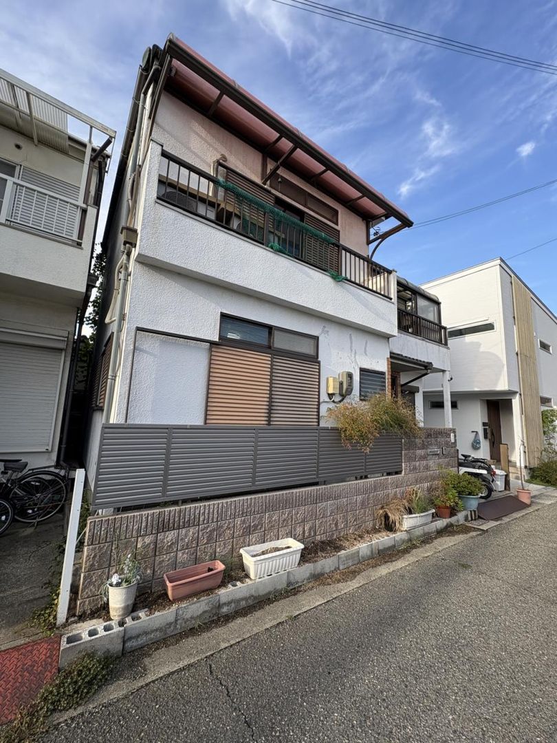 1987 3DK Detached House for Sale in Amagasaki, Hyogo - Thumbnail 2