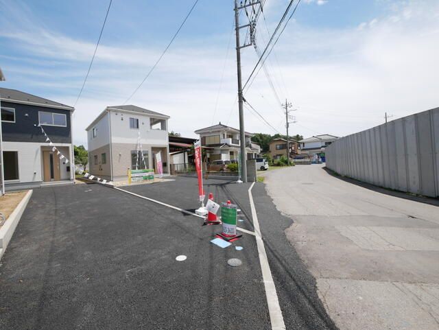 New 3LDK House for Sale in Koga, Ibaraki - 94.3 sqm - Thumbnail 2