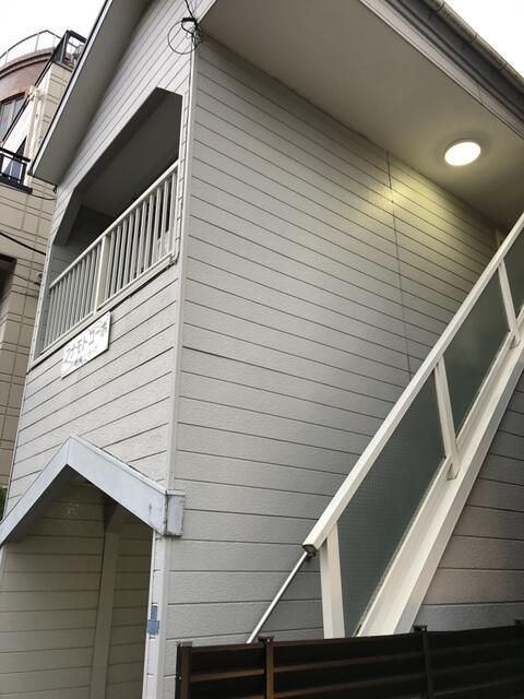 1R Apartment for Rent in Mitaka, Tokyo - 43,000 Yen - Thumbnail 2