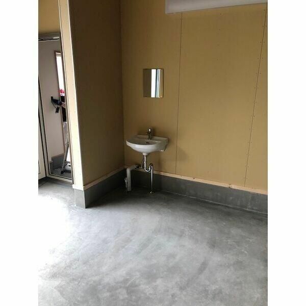 Newly Built Maisonette Warehouse for Rent in Higashi-ku, Sapporo - Thumbnail 2