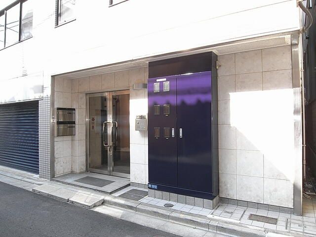 Office for Rent in Asakusabashi, Taito-ku, Tokyo - Thumbnail 3