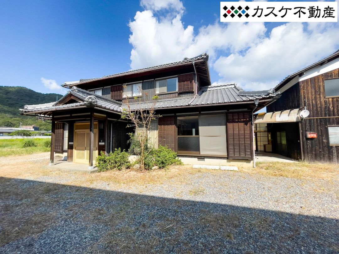 6LDK House in Bizen City with Garden and Parking - Main Image
