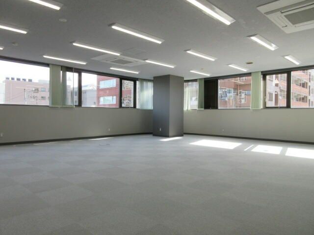 Office for Rent in Esuke Nakamachi Building, Fukushima City - Thumbnail 4